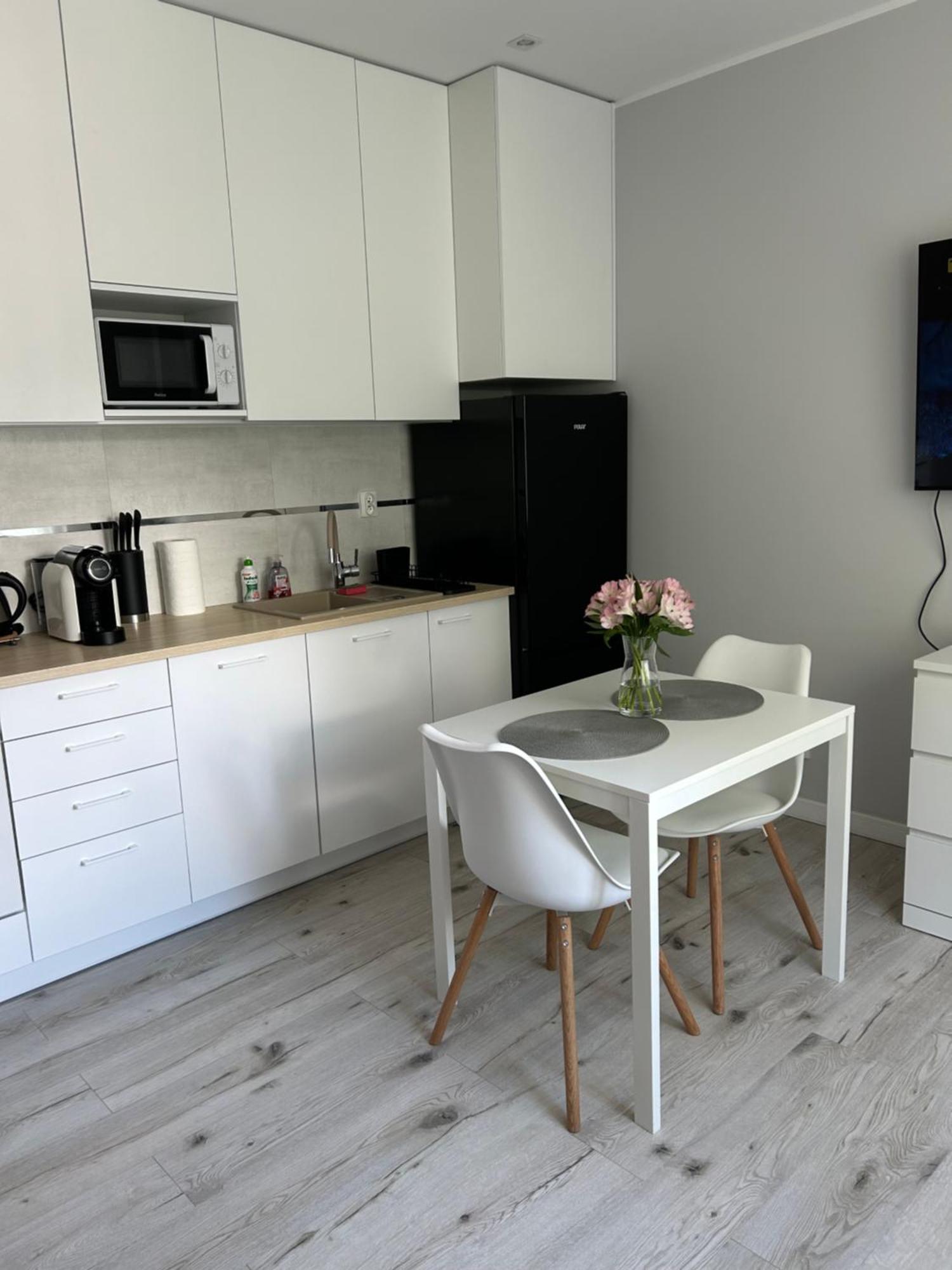 Apartament Na Dworcowej Centrum Parking Gratis Wrocław Exteriör bild